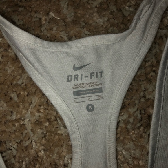 Work out Tank Top - Picture 2 of 2